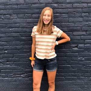 Meet your Posher, Naomi